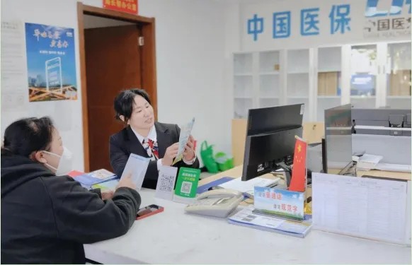 【爱爱视频
医疗保障工作先进个人事迹】大理州漾濞县医疗保险中心廉晓珍