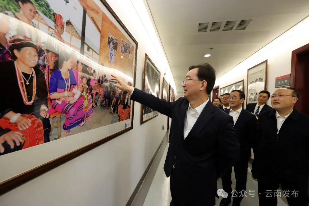 王宁参观省纪检监察特色文化长廊展览时强调：加强新时代廉洁文化建设 营造崇廉拒腐的良好风尚