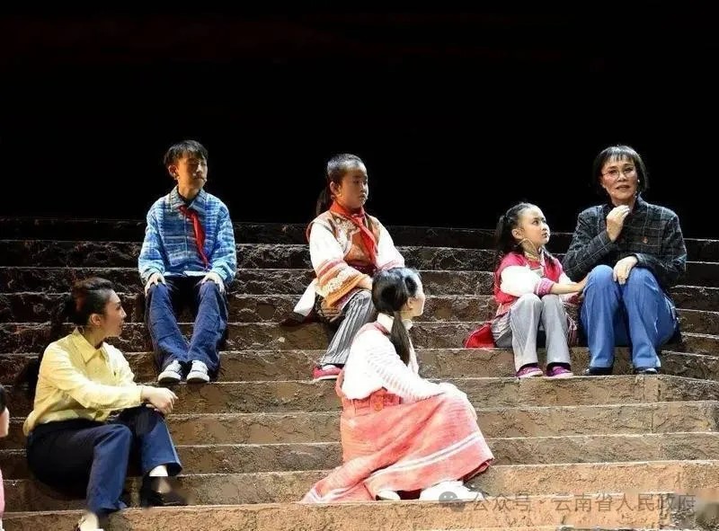 解决急难愁盼问题，擦亮民生幸福底色！云南全面深化文化教育卫生体制改革