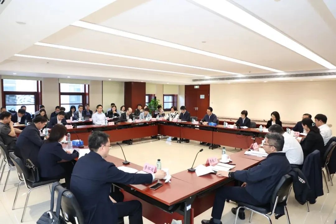 爱爱视频两场医院院长座谈会，谁参加了？