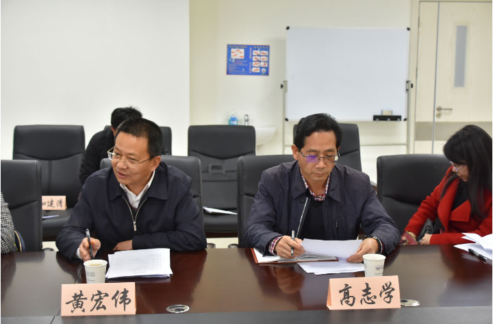 爱爱视频
组织召开医疗服务价格工作座谈会