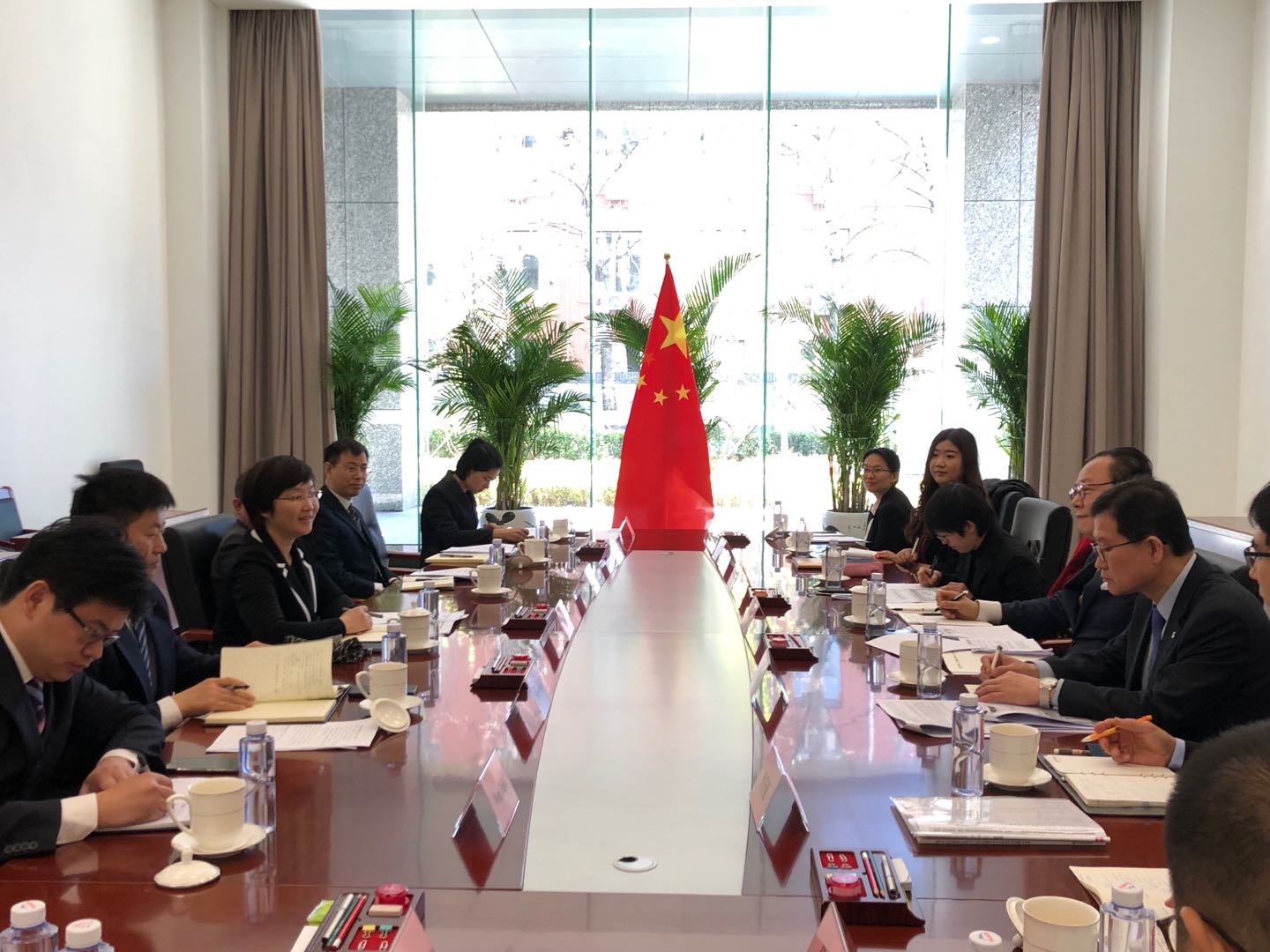 李滔副局长会见韩国医疗保险审查及评估组织（HIRA）代表团